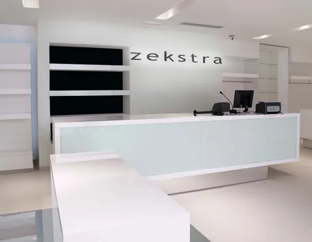 Arredo per negozio minimalista