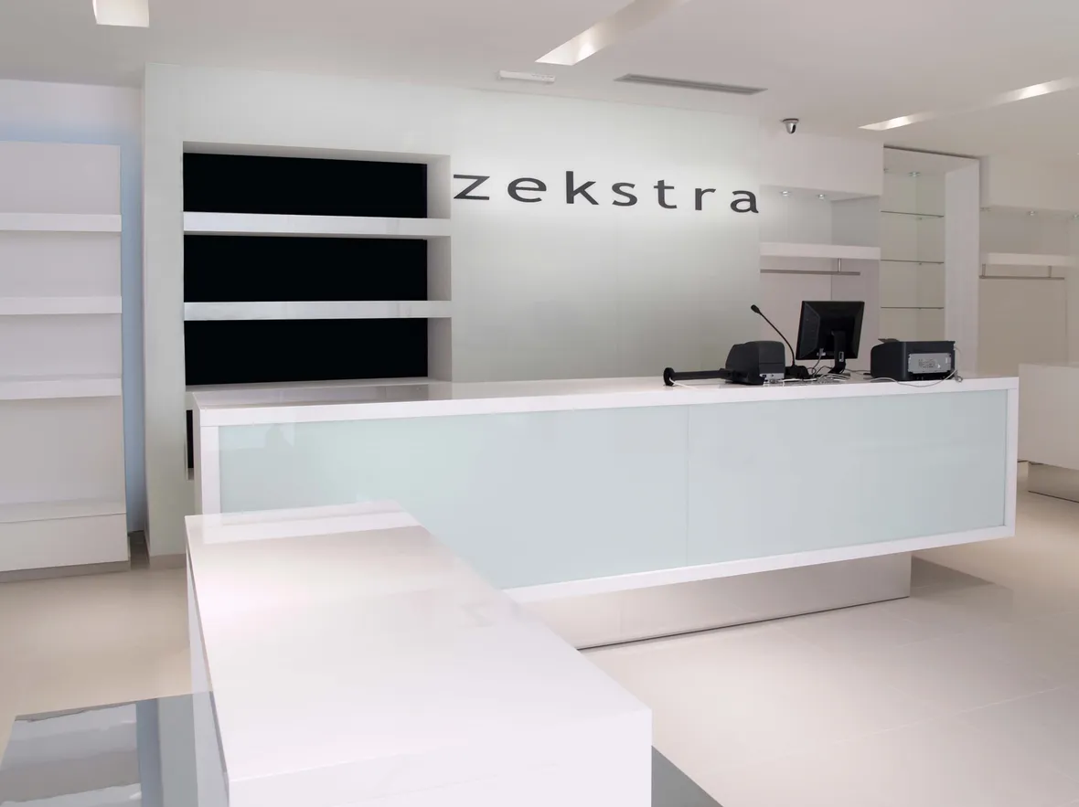 Arredo per negozio minimalista