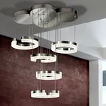 Esempio di lampadario moderno