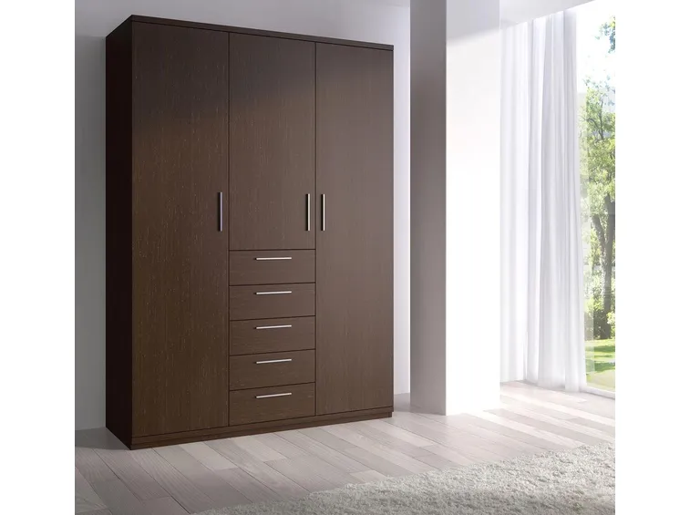 Armadio in legno