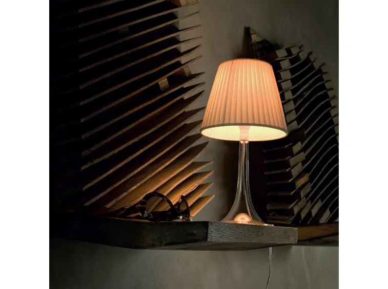 Lampada da tavolo Miss K Flos
