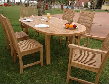 Tavolo da giardino in teak
