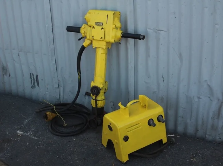 Martello pneumatico con compressore