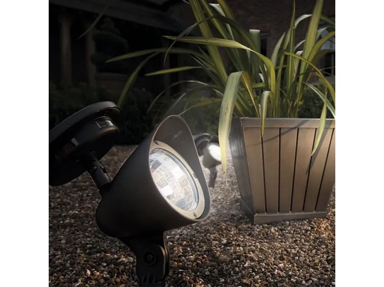 segnapasso solare led