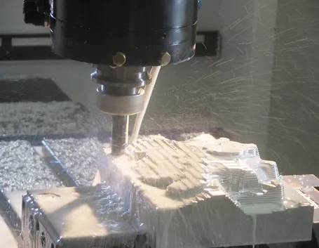 lavorazione con fresa sagomata