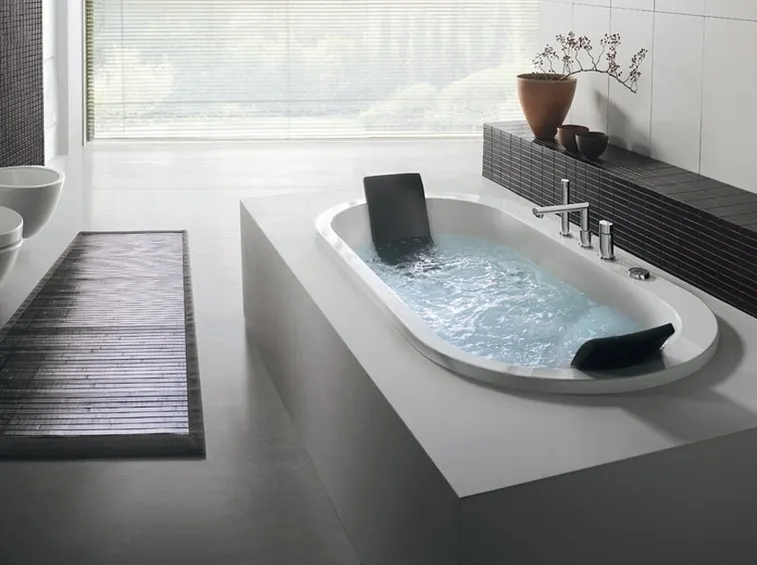 jacuzzi moderna