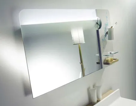 Esempio di specchio in bagno