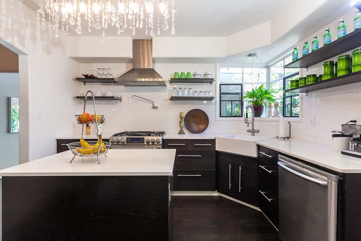 Cucina moderna angolare