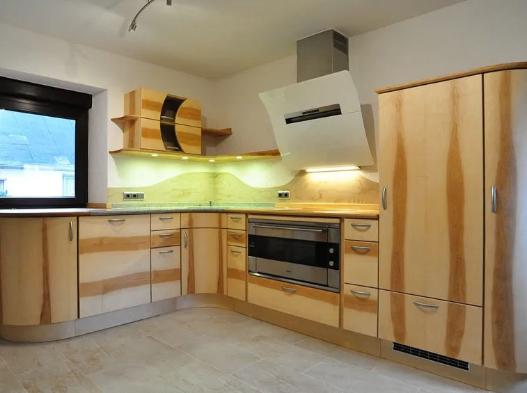 Mobili legno massello