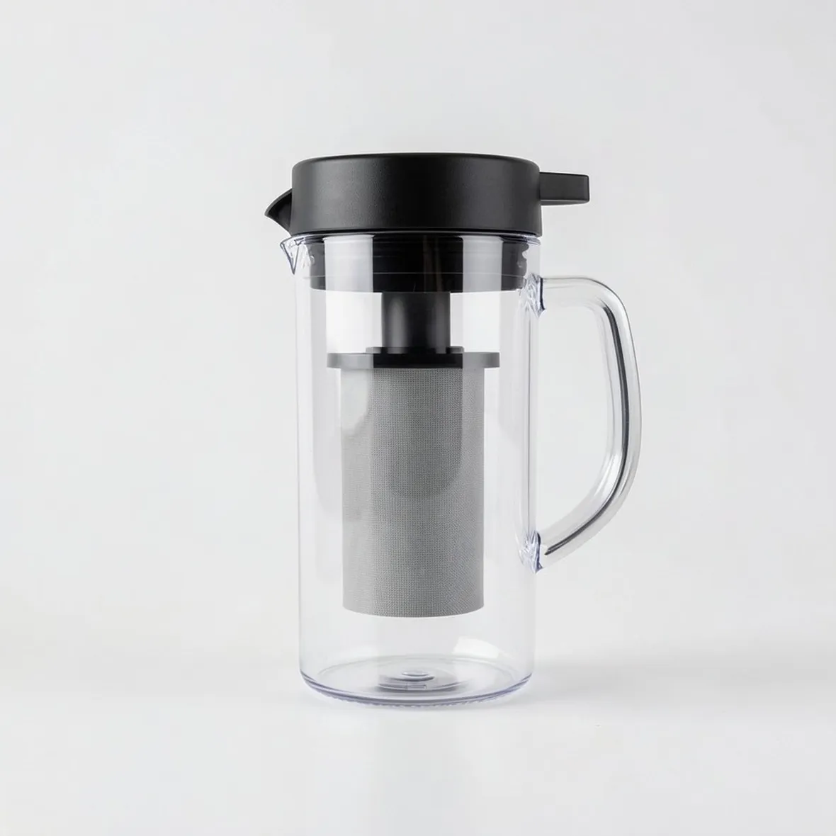 Le caraffe filtranti sono ancora in commercio
