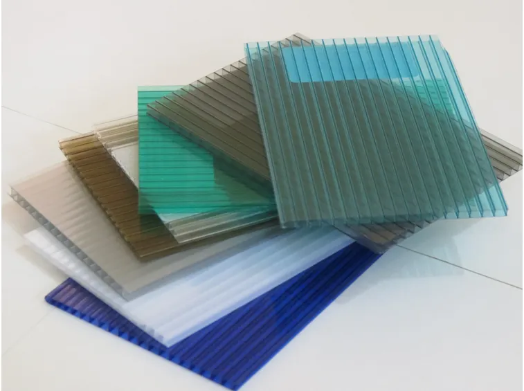 Quale lubrificante scegliere: secco al PTFE, silicone o grafite