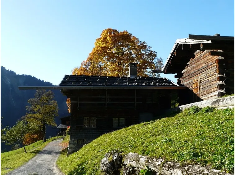 Casetta o baita di legno
