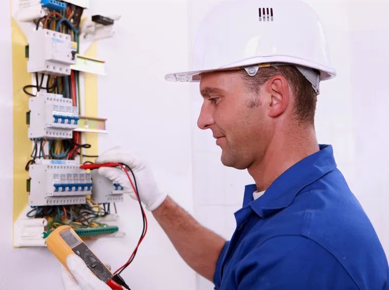 Test circuiti elettrici