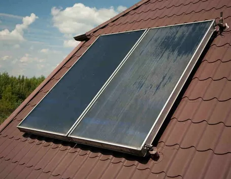 Esempio di un collettore solare piano