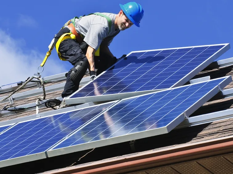 Installazione di pannelli fotovoltaici