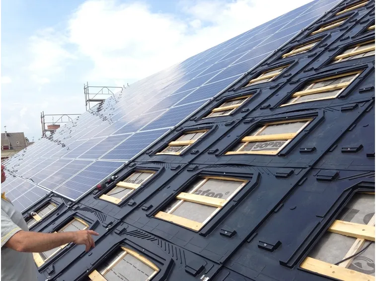 Tetto fotovoltaico