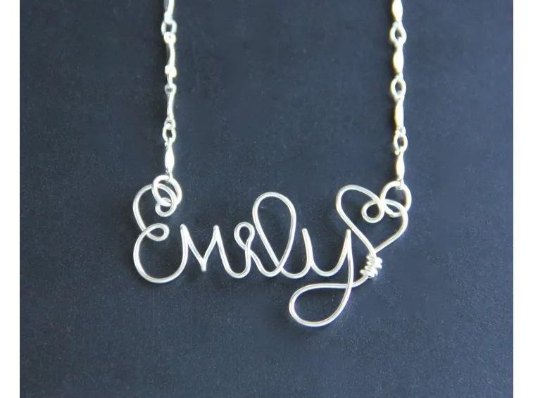 Collana con nome argentata
