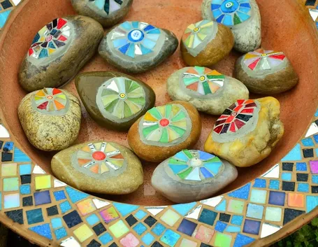 Piatto con mosaico