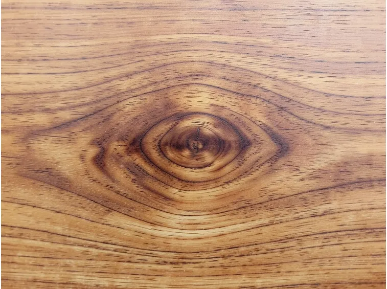 Superficie legno castagno