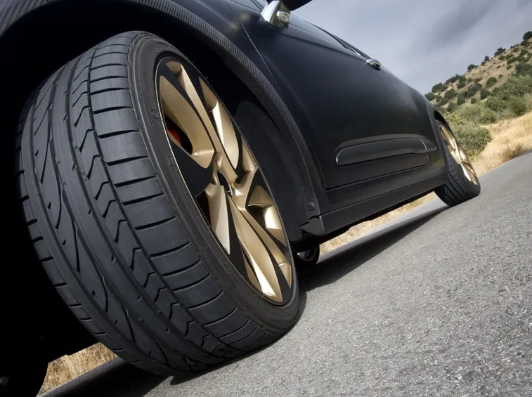 pressione gomme auto