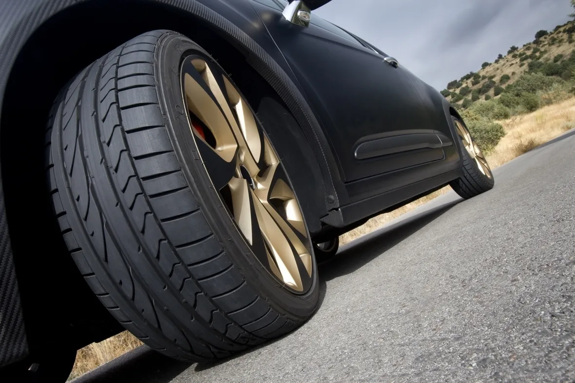 pressione gomme auto