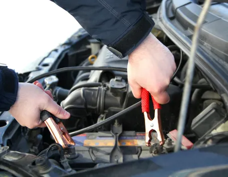 ricarica batteria auto