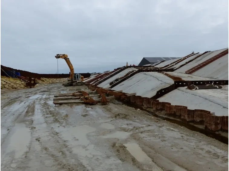 Costruzione diga cemento siderurgico