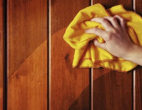 Una manutenzione ordinaria del legno
