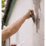 Stucco su parete esterna