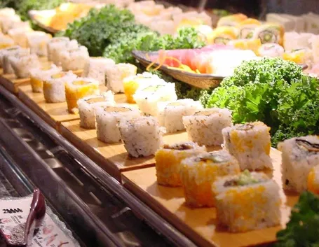 Sushi cena piedi orientale