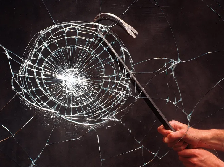Il vetro antisfondamento difende dalle intrusioni