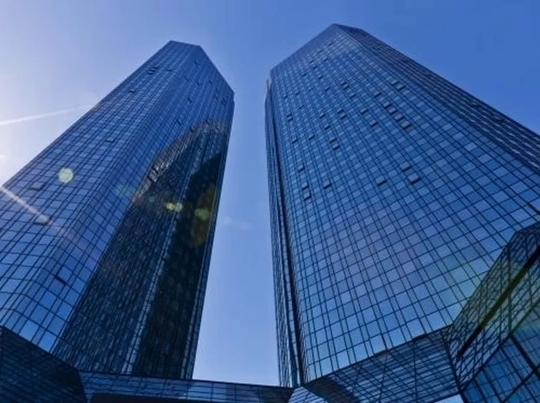 Vetro antisfondamento per edifici pubblici