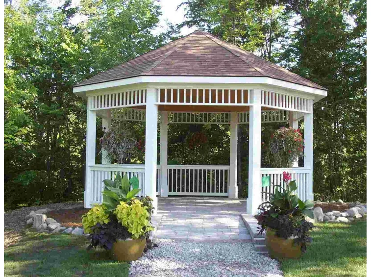 Gazebo legno completato