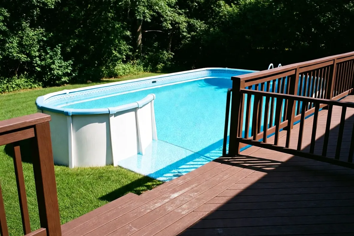Piscina fuoriterra in acciaio