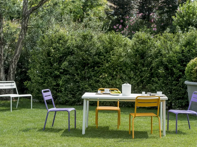 giardino arredato