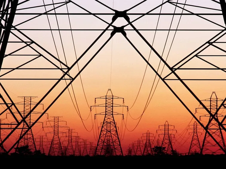 tralicci elettricità