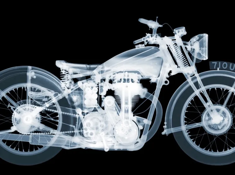 moto ai raggi x