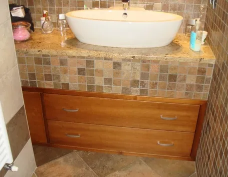 Esempio di bagno in muratura