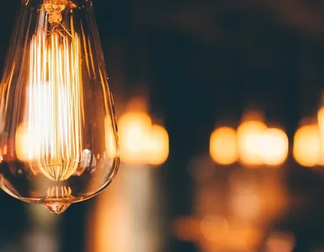 Lampadina con filamento