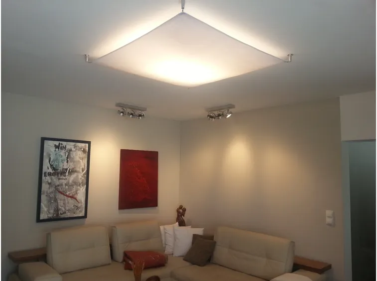 Illuminazione indiretta soggiorno