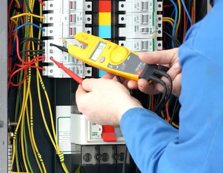Verifiche su impianto elettrico