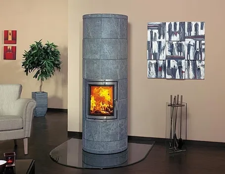 Un modello di stufa ad accumulo di calore