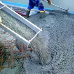Gettata di calcestruzzo per edilizia