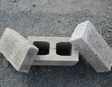 Esempio di mattoni forati
