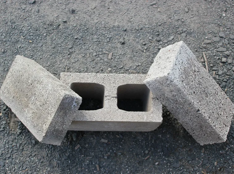 Esempio di mattoni forati