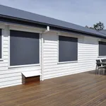 Casa con tapparelle