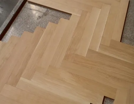 Esempio di parquet a incastro