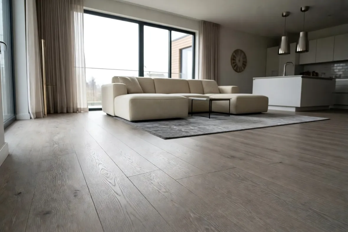 Parquet grigio in rovere