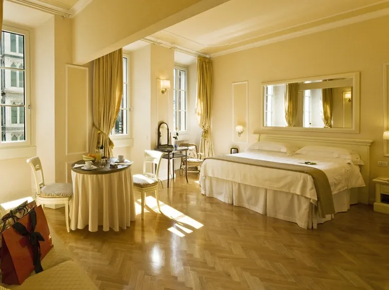 Camera con parquet ulivo