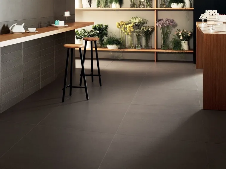 Esempio di pavimento in ceramica